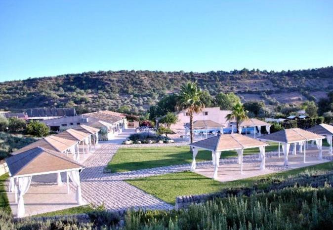 Agriturismo La Fiumara Noto Exterior photo